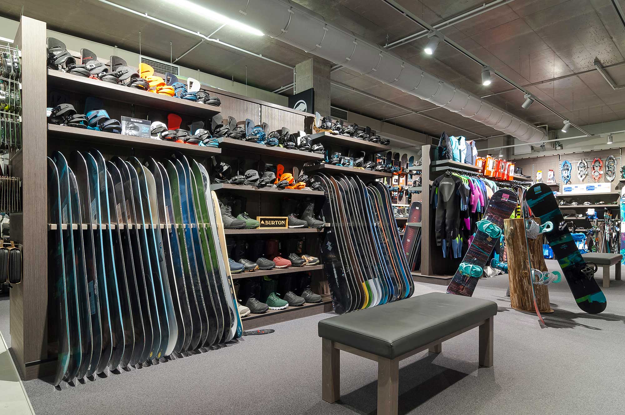 Prodejna Snowboard Zezula Snowboard Shop & Brno Snowboard